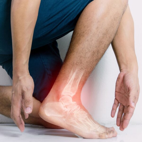 Foot Pain: Causes, Symptoms, Diagnosis, Treatment, Prevention, and Benefits of Insoles